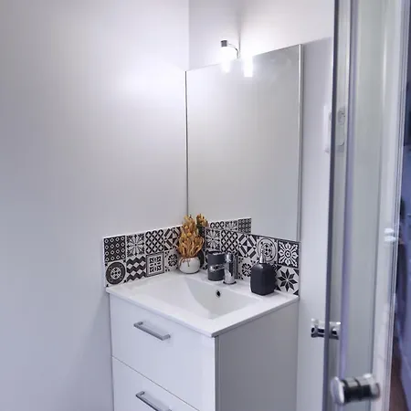 Apartamento Zenkaserenity-ferme Paisible Centre Chu-wifi-pro Saint-Quentin (Aisne)